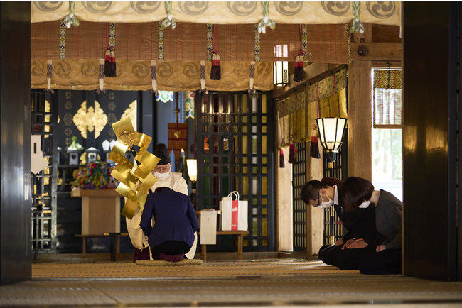 鹿島神宮における正式参拝の様子©TOKYO-SKYTREE