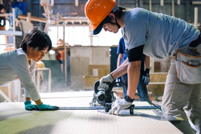 建築のプロが一緒に考え、サポートしてくれる