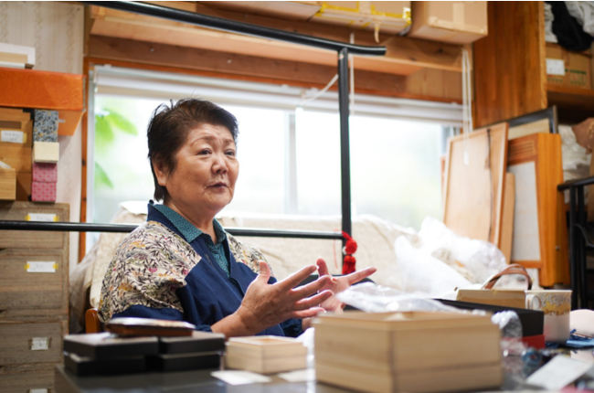 やふそ紅型工房 代表・屋冨祖 幸子様