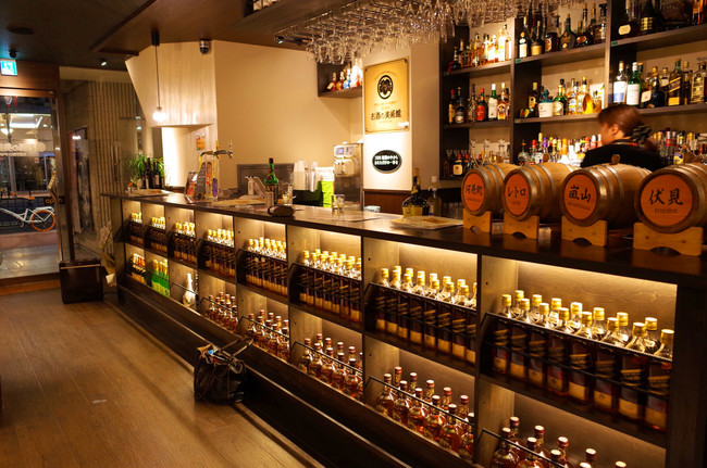 コロナの逆境にも負けず新店舗オープン バー お酒の美術館 が東京 赤坂に登場 株式会社のぶちゃんマンのプレスリリース