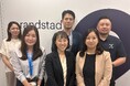 ランスタッド鹿児島支店が地元小学校と連携しキャリア教育授業を実施。春祭大ハンヤ演者に向けたノベルティ企画制作のおしごとを実体験