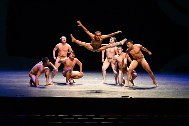 ブラレヤン・ダンスカンパニー『LUNA』、YPAMにて初来日公演盛大に開催 ブラレヤン・ダンスカンパニー『LUNA』、YPAMにて初来日公演盛大に開催