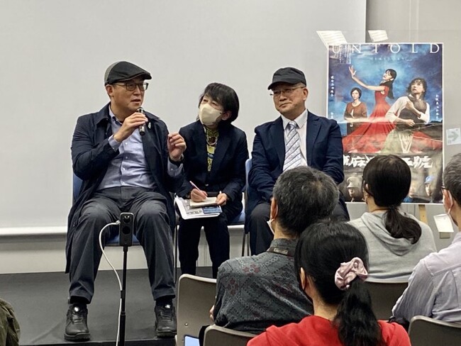 台湾文化センター「台湾映画上映&トーク」で語る姚文智プロデューサー(左)と曹欽栄氏(右) 台湾文化センター「台湾映画上映&トーク」で語る姚文智プロデューサー(左)と曹欽栄氏(右)