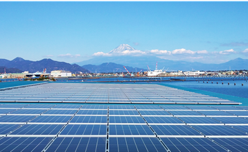 （三保工場 屋上型太陽光パネル）