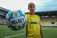 株式会社アシスト様とのスポンサー契約締結についてのお知らせ シント トロイデンvvのプレスリリース