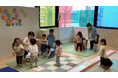 【保育士目線カメラ+固定カメラ=保育の質向上】東京都中野区「ピノキオ幼児舎 野方保育園」にて、“保育士の目線”を見える化した取り組み『まなざしプロジェクト』実施