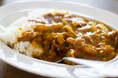カレーライス物価、1食371円 7カ月連続で最高値 コメ価格高騰の影響大、今後さらに値上がり予想 11月は380円到達へ