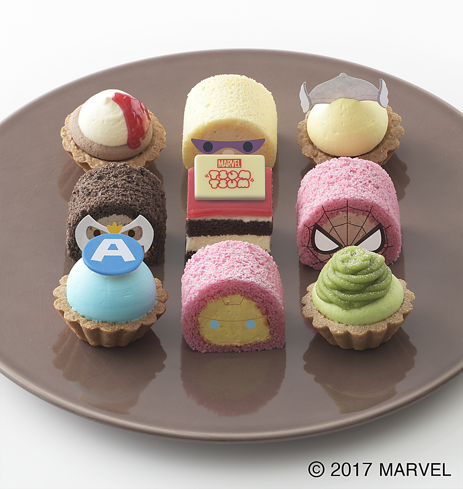 1月13日より マーベル ツムツム デザインのプチケーキセットを期間限定販売 株式会社銀座コージーコーナーのプレスリリース