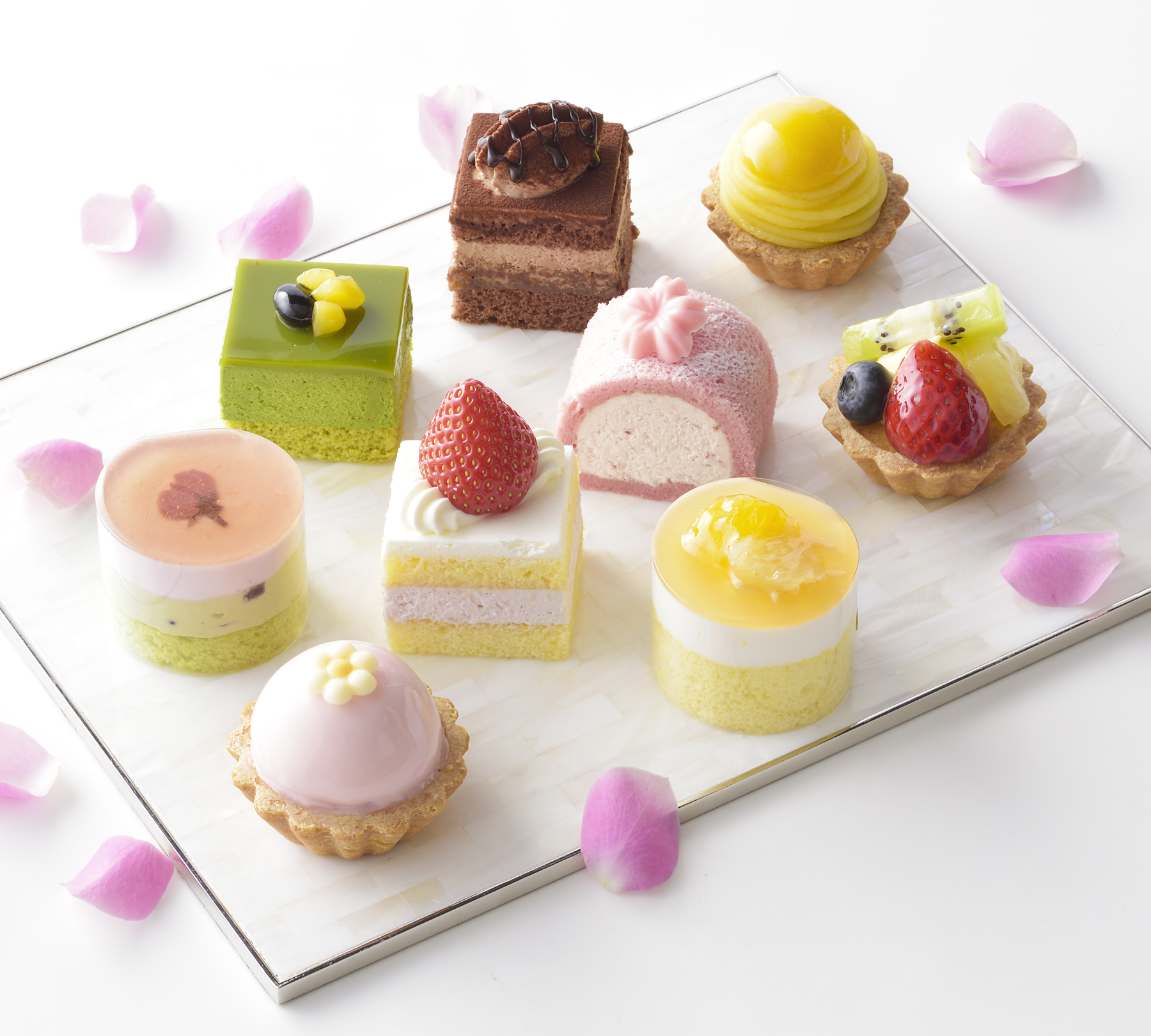 こころ華やぐ春色プチケーキの詰め合わせ 3月15日に プチセレクション 春菓 9個入 を新発売 株式会社銀座コージーコーナーのプレスリリース