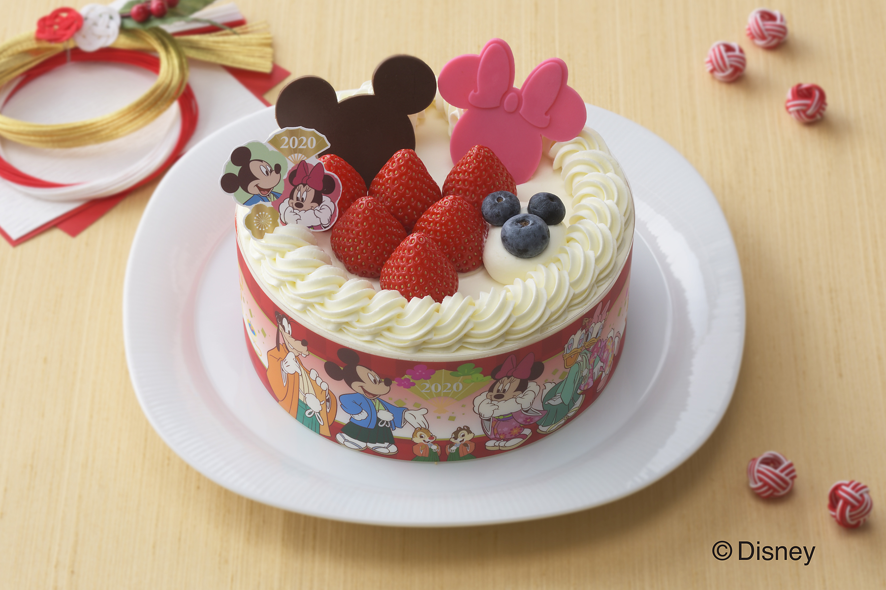 ミッキー＆フレンズデザイン♪銀座コージーコーナー、12月30日に、2020年新春限定デコレーションケーキを発売。