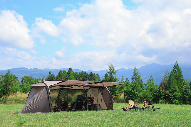 QUICKCAMP初の大型テント” ARMADILLO（アルマジロ）”登場 