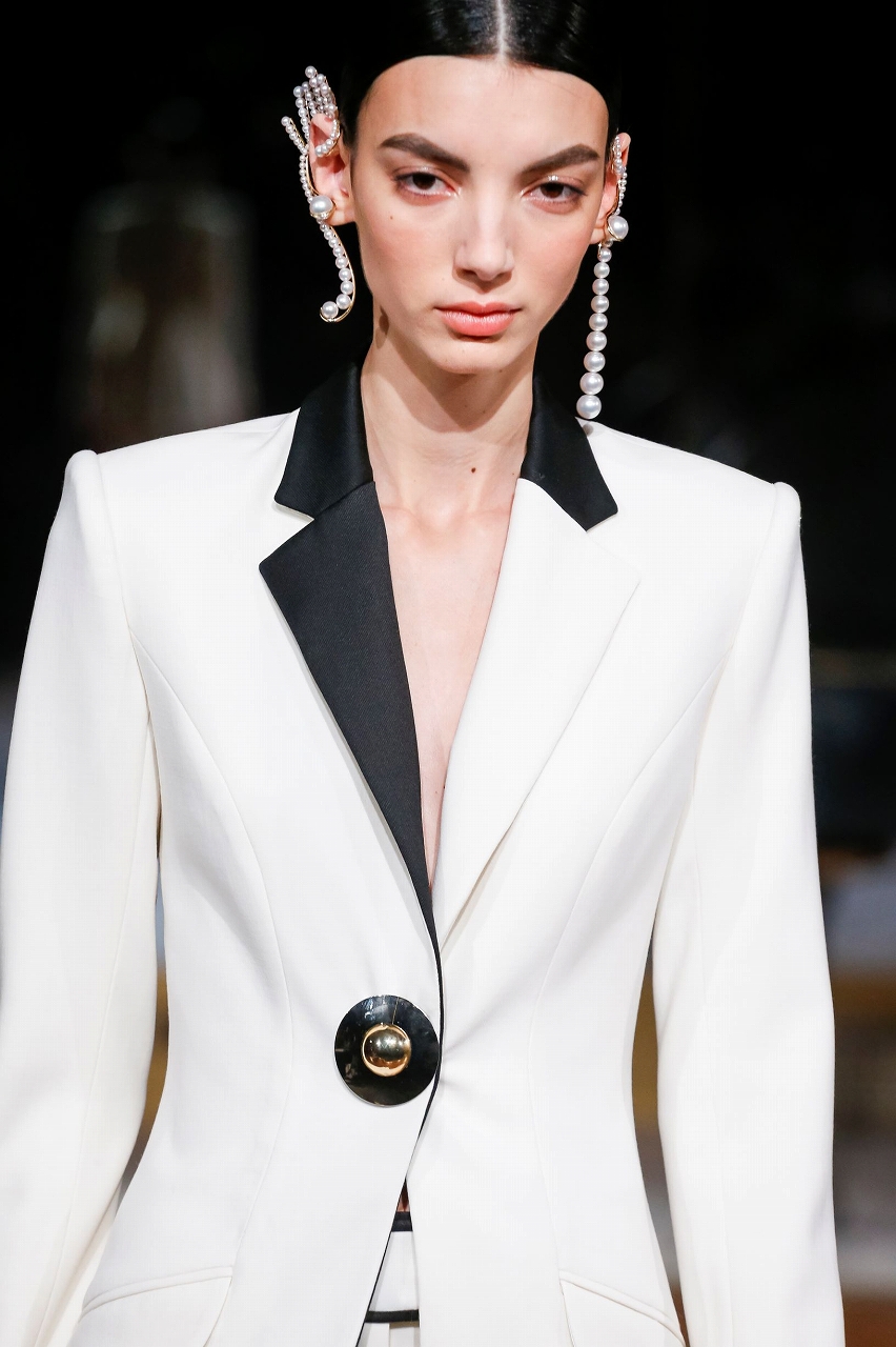 TASAKI、クリエイティブ ディレクター Prabal Gurung の Fall 2020 ファッションショーにて 「TASAKI Atelier」のエクスクルーシブなハイジュエリーをお披露目 