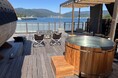 【kokolo sauna】アパレルブランド「WOODY HOUSE」が運営する京都・舞鶴の複合商業施設「atick」の「海の見える絶景サウナ」に「チラー水風呂・Hagoromo1t」を導入