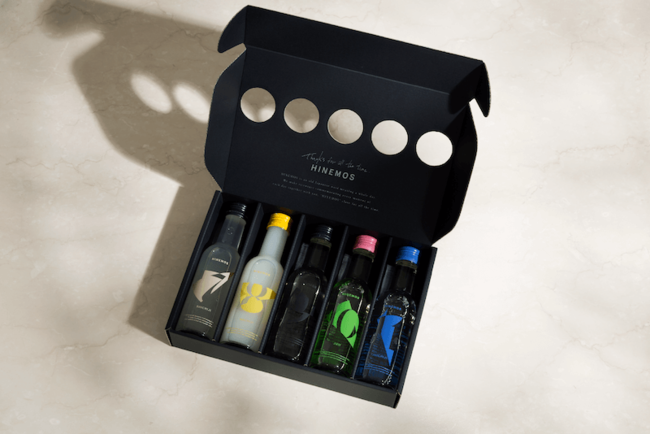 HINEMOS TASTING SET for dinner time　PM7時～PM11時までの5銘柄が揃う。170ml×5本。4,980円（税・送料込み）