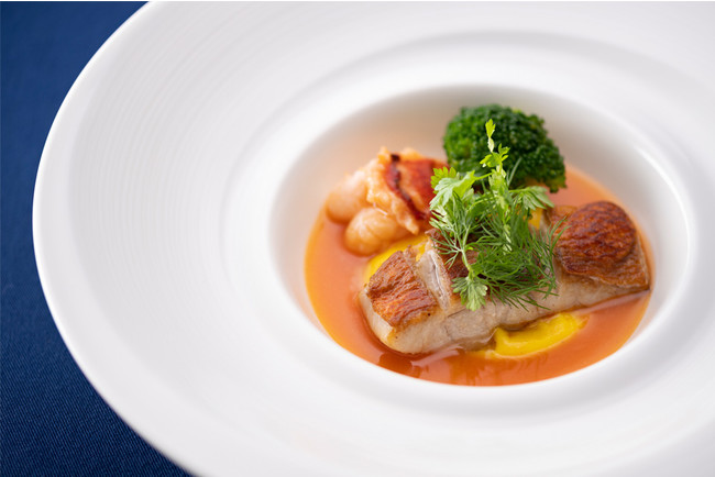 ＜魚料理＞金目鯛のポワレ　ブイヤベースソース