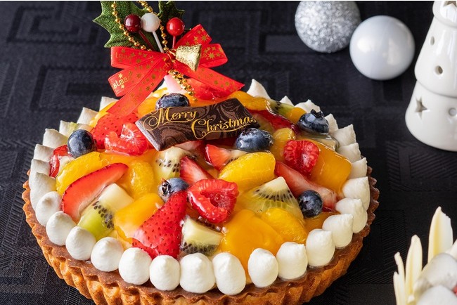 ふわふわのストロベリーショートケーキ きらきらのフルーツタルト 2種類のクリスマスケーキ を販売 東急reiホテルのプレスリリース