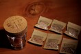 【お酒を深く愉しむ滞在】「ニセコ昆布温泉 鶴雅別荘 杢の抄」燻製体験と蒸溜所見学、2種類の体験型宿泊プランを販売