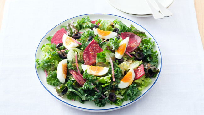 選んで作るサラダ （カスタマイズサラダ一例）