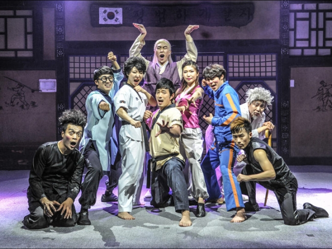 世界中に笑いと興奮を巻き起こす韓国発のアクション コメディー ショー Jump 約5年ぶりとなるjapan Tour決定 チケット発売がスタート 株式会社euphonyのプレスリリース