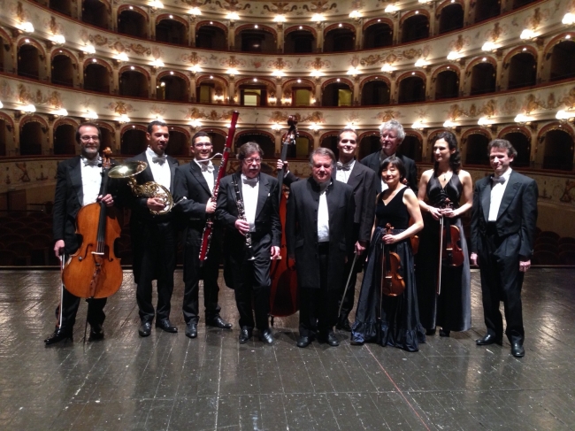 フランス八重奏団『笑う男』シネコンサート＠（イタリア・フェツラーラ）Teatro comunale di Ferrara2015年