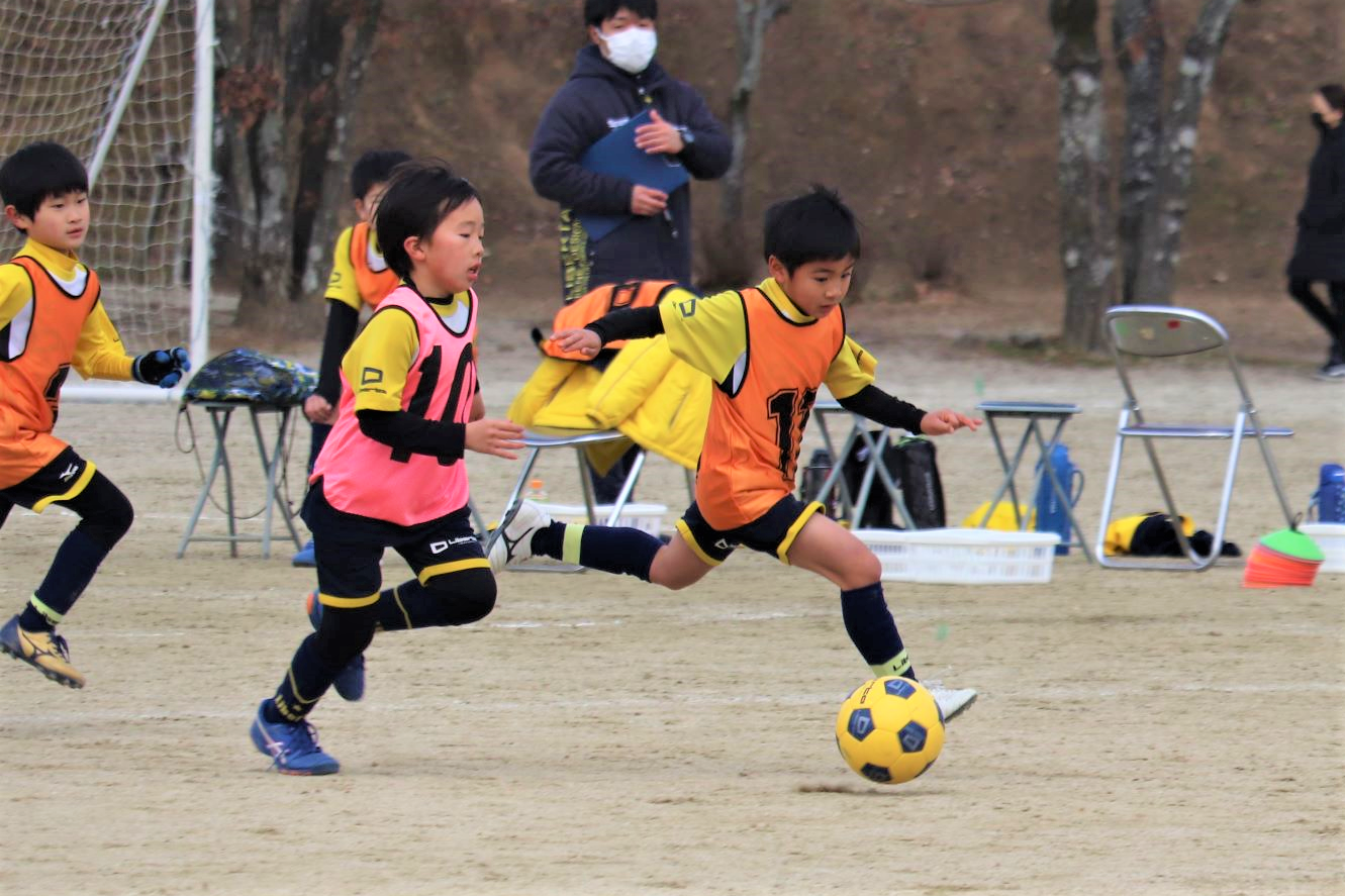 トレーナー活動 21年度 リベルタ福岡県大会 U 10 に 堺整骨院グループが救護トレーナーとして参加しました 株式会社 堺整骨院のプレスリリース