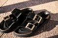BIRKENSTOCKの春夏コレクションより、エレガントなバックルをアクセントにしたARIZONA DROPLET BUCKLEが登場