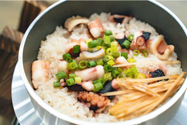 釜飯「たこめし」 釜飯「たこめし」