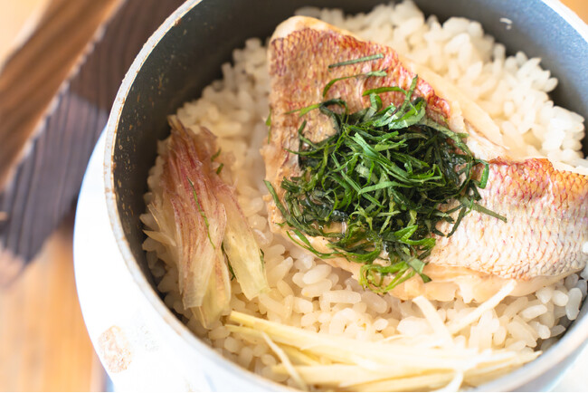 釜飯「鯛めし」