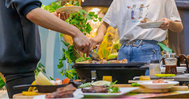 屋外バーベキュー顔負けの施設♪