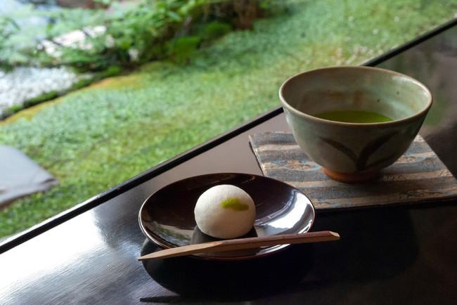 織部薯蕷とお抹茶 織部薯蕷とお抹茶