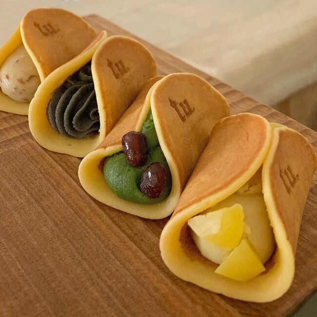 左からラムレーズン、黒胡麻、抹茶、栗