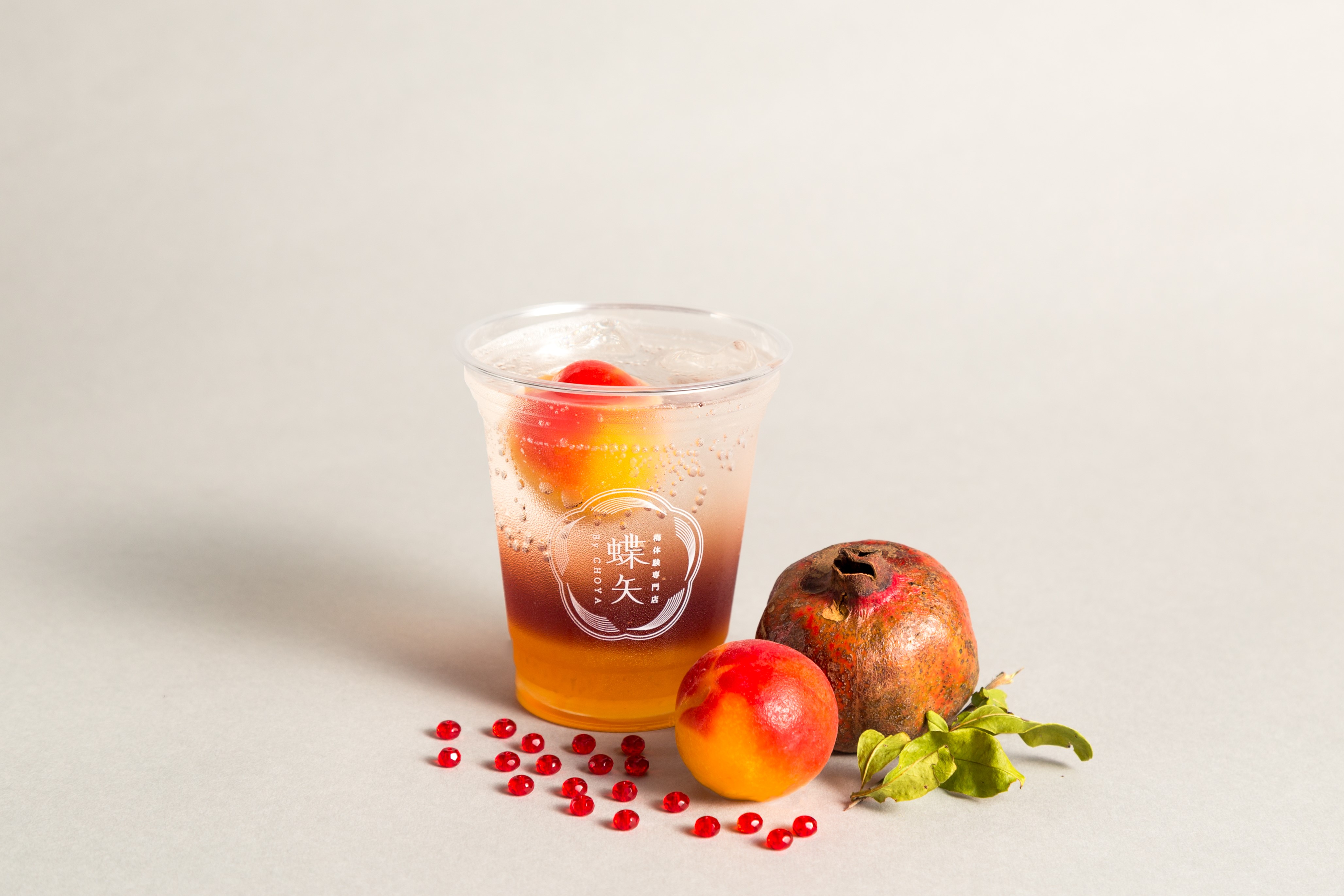 梅体験専門店 蝶矢 秋を感じる鮮やかな紅葉カラーのドリンク あらごし梅ザクロ ソーダ 期間限定販売 10月1日 木 11月15日 日 チョーヤ梅酒株式会社のプレスリリース