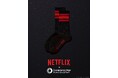 ファミリーマートオリジナルアパレルブランド「コンビニエンスウェア」からNetflixとのコラボレーションアイテムが新発売!~Netflixロゴのグラデーションをボーダー柄で表現~