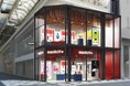 「スウォッチストア心斎橋」店舗移転オープン!新たな魅力を発信