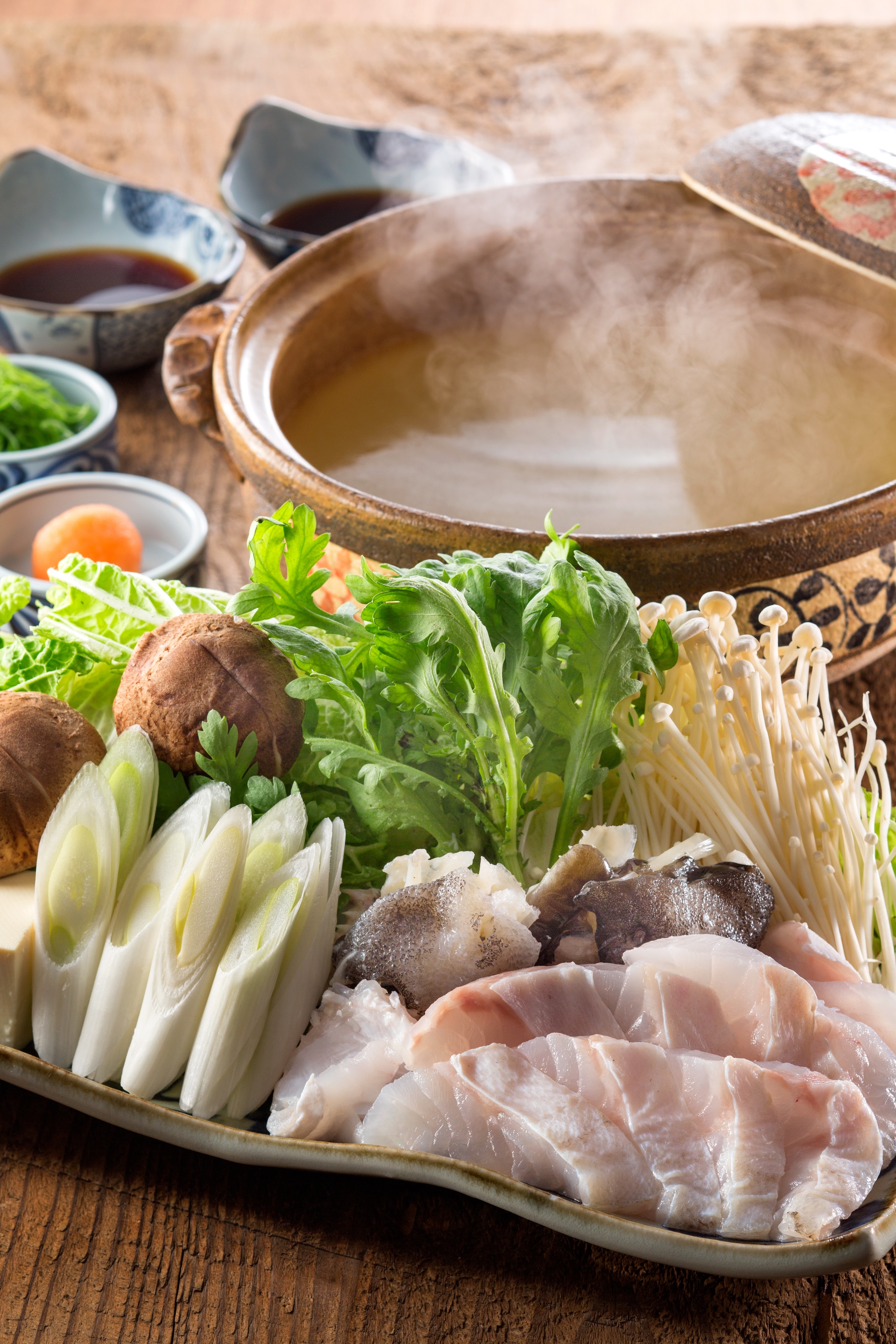 冬が旬の高級食材を使った新年会特別贅沢コース、メインは「クエ鍋」「フグ鍋」!3時間飲み放題付5,000円(税込)【四十八漁場】にて1月15日 ...