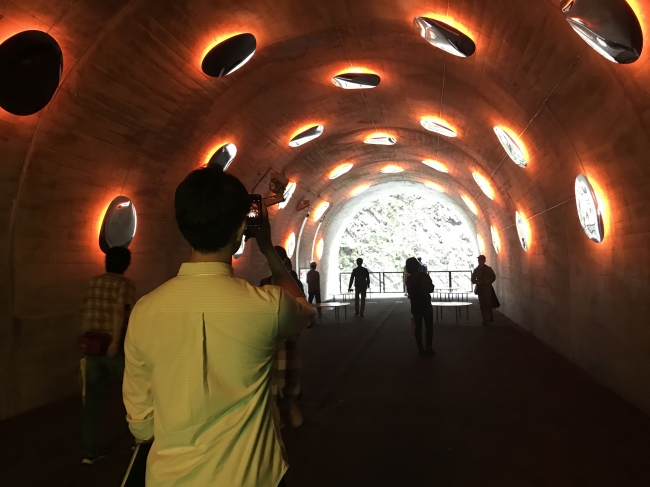 大地の芸術祭「Tunnel of Light」（清津峡渓谷トンネル）