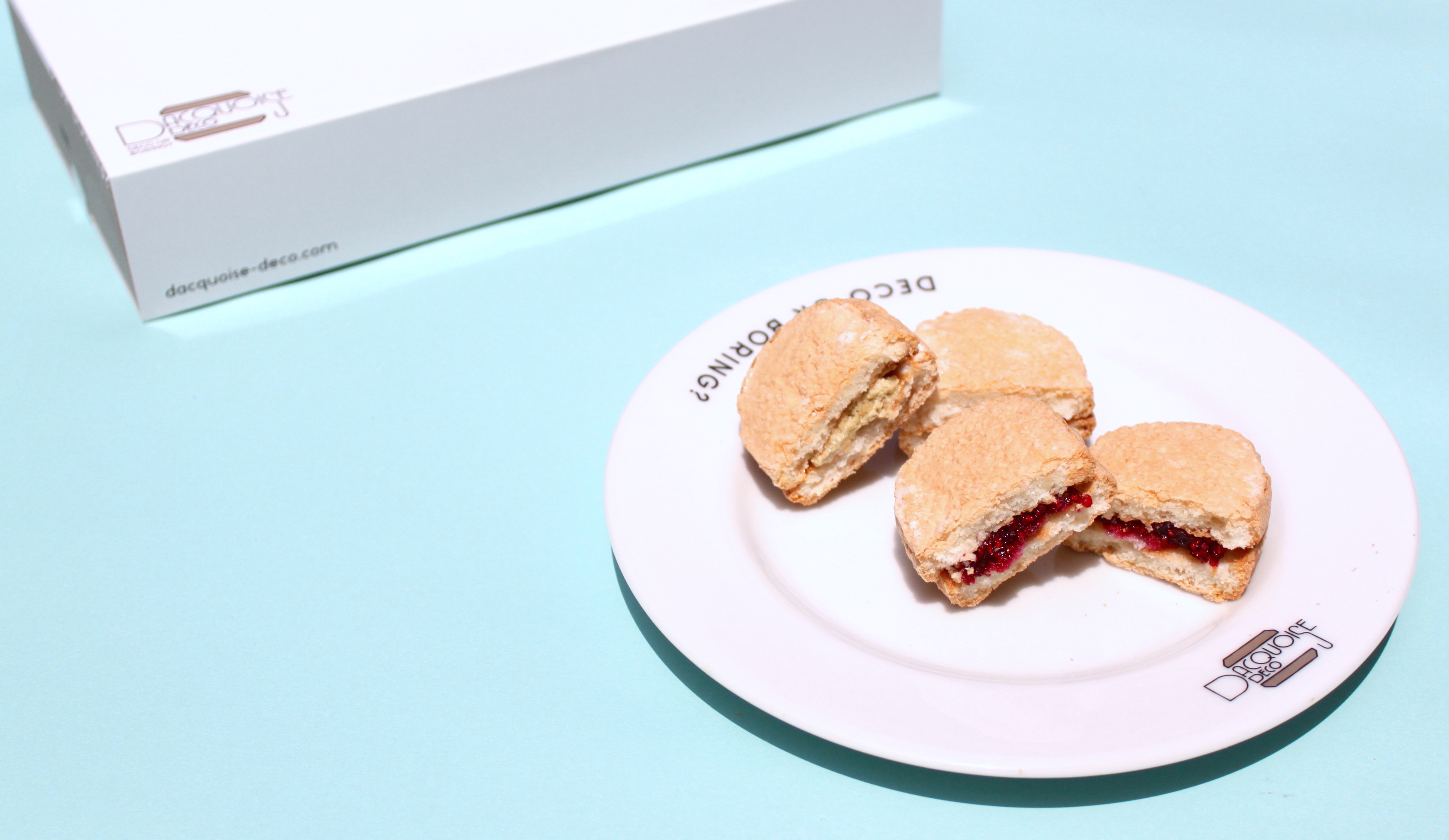 香川県発のスイーツブランド Dacquoise Deco に フランボワーズ ピスタチオ 味のダックワーズが新登場 限定50箱の予約受付を8月4日に開始 株式会社マルシンのプレスリリース