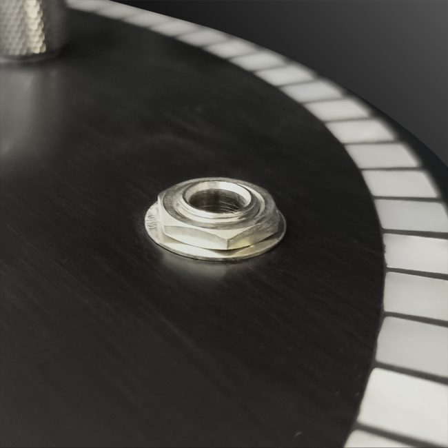 スイッチクラフト製のアウトプット・ジャック スイッチクラフト製のアウトプット・ジャック