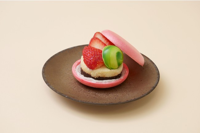 生チョコとパルミジャーノレッジャーノ 苺の最中 580円 ■4階 イベントスペース　※初出店　※タカシマヤ ゲートタワーモール先行販売