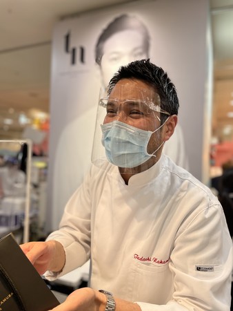 タダシ ナカムラ パリ中村忠史シェフ