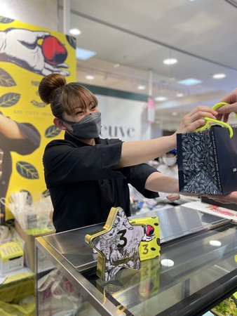 レ・トロワ・ショコラ パリ佐野恵美子シェフ