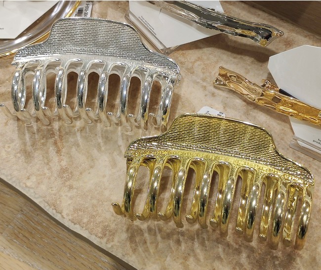 ヘアクリップ 1,100円~■タカシマヤ ゲートタワーモール5階 リュッカ ヘアクリップ 1,100円~■タカシマヤ ゲートタワーモール5階 リュッカ