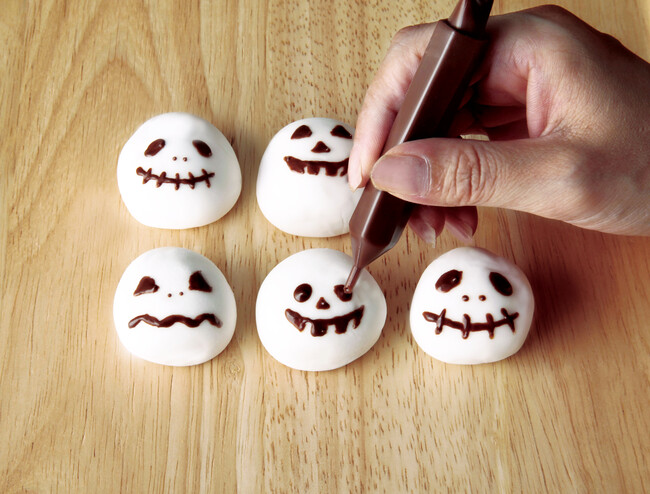 ＜石村萬盛堂＞ハロウィンマシュマロ 584円■地下1階 銘菓百選