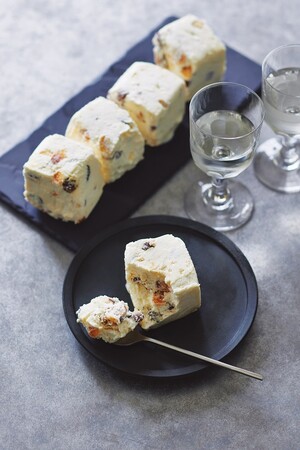 <セルクルファクトリー> スノー・キューブ 5,940円 <セルクルファクトリー> スノー・キューブ 5,940円