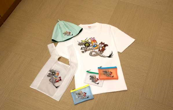 <Ryusenji no Yu>〔クッピーラムネコラボ〕 サウナハット 5,940円 Tシャツ 3,960円 刺繡エコバッグ 3,300円 刺繡ポーチ2,530円 <Ryusenji no Yu>〔クッピーラムネコラボ〕 サウナハット 5,940円 Tシャツ 3,960円 刺繡エコバッグ 3,300円 刺繡ポーチ2,530円