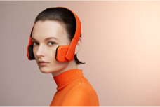 新発想の「ヘッドフォン型」EMS美顔器「Face-Player（フェイス 
