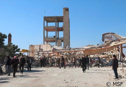 爆撃で全壊したマアラト・ヌマンの病院