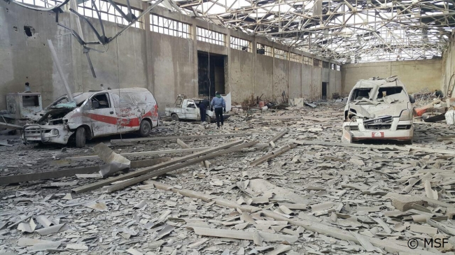 2016年12月の空爆で大破した東グータの救急車。先週も新たに1台が砲撃で損壊している