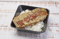 じわじわブームの兆し！？“食べるサボテン”が惣菜に進化　綿半から炭火焼サボバーグ重＆爽やか塩レモン焼きそばが登場