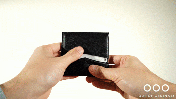 1000万円を調達したフレキシブルIoT財布「TIME」が4色展開となり「未来 